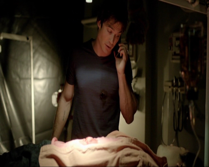 VampireDiariesWorld-dot-nl_7x03AgeOfInnocence2032.jpg