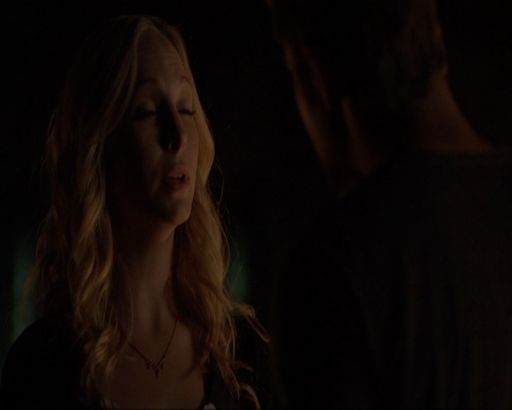 VampireDiariesWorld-dot-nl_7x03AgeOfInnocence2087.jpg