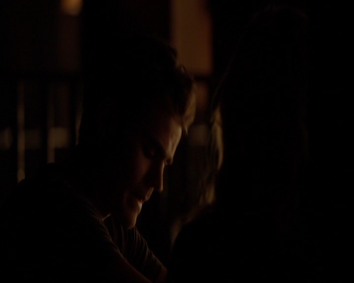 VampireDiariesWorld-dot-nl_7x03AgeOfInnocence2127.jpg