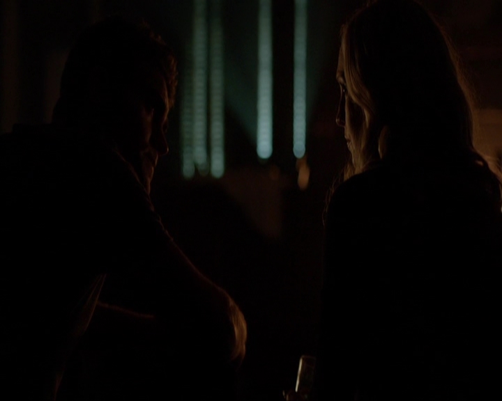 VampireDiariesWorld-dot-nl_7x03AgeOfInnocence2139.jpg