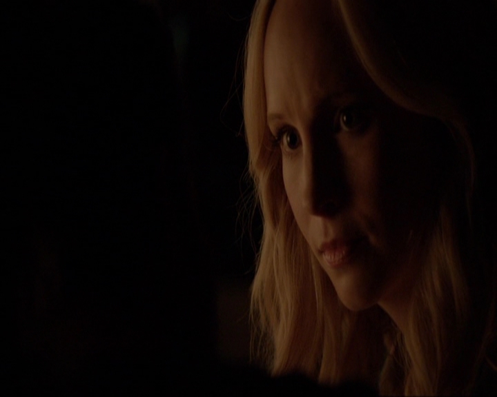 VampireDiariesWorld-dot-nl_7x03AgeOfInnocence2182.jpg