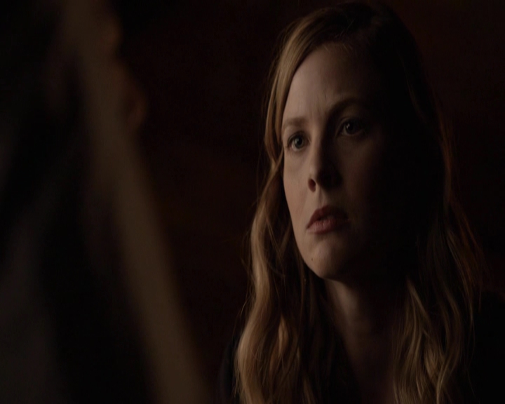 VampireDiariesWorld-dot-nl_7x04ICarryYourHeartWithMe-deletedscenes0029.jpg