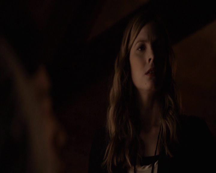 VampireDiariesWorld-dot-nl_7x04ICarryYourHeartWithMe-deletedscenes0042.jpg