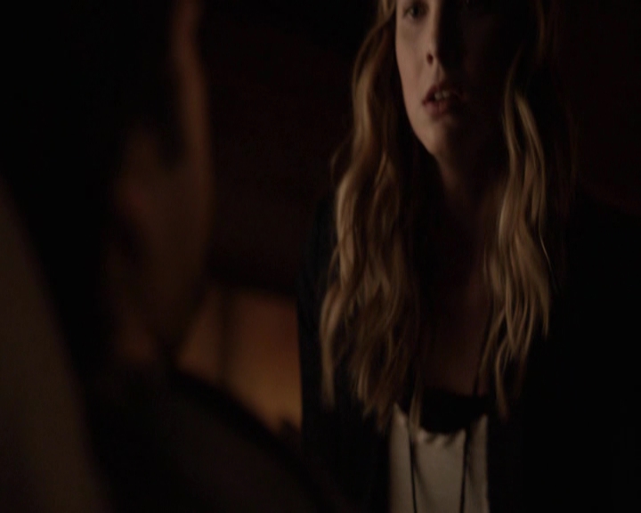 VampireDiariesWorld-dot-nl_7x04ICarryYourHeartWithMe-deletedscenes0064.jpg