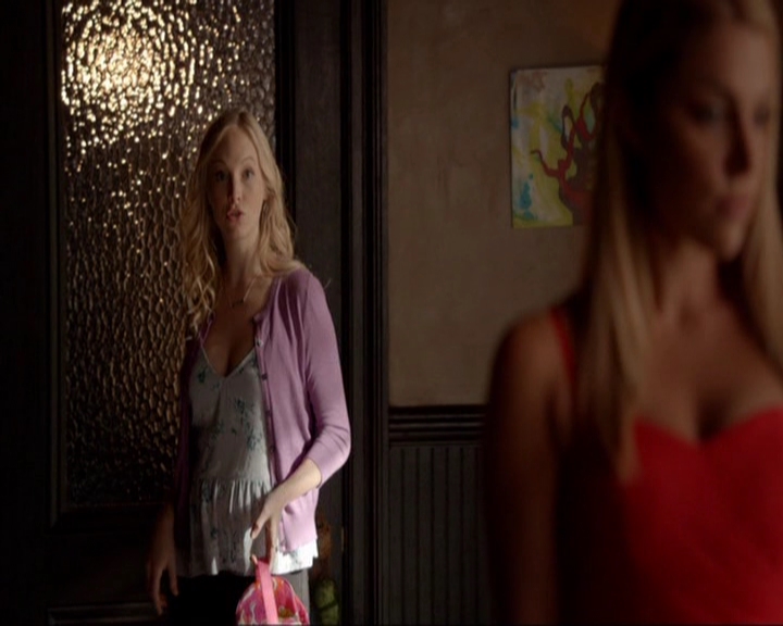 VampireDiariesWorld-dot-nl_7x04ICarryYourHeartWithMe0900.jpg