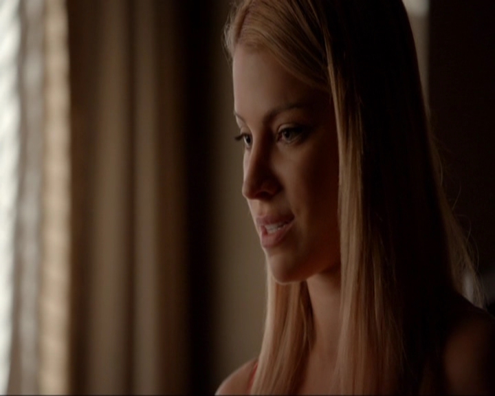 VampireDiariesWorld-dot-nl_7x04ICarryYourHeartWithMe0906.jpg