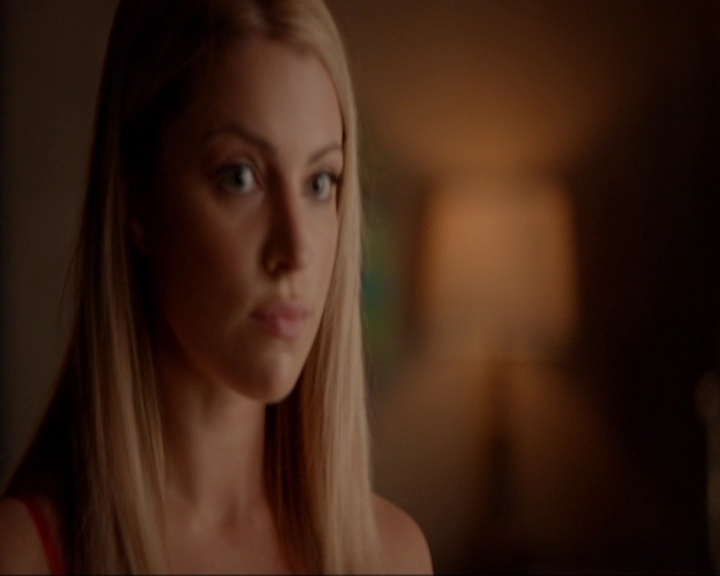 VampireDiariesWorld-dot-nl_7x04ICarryYourHeartWithMe0916.jpg