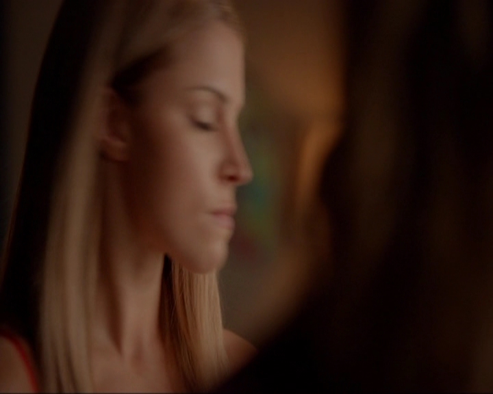 VampireDiariesWorld-dot-nl_7x04ICarryYourHeartWithMe0917.jpg