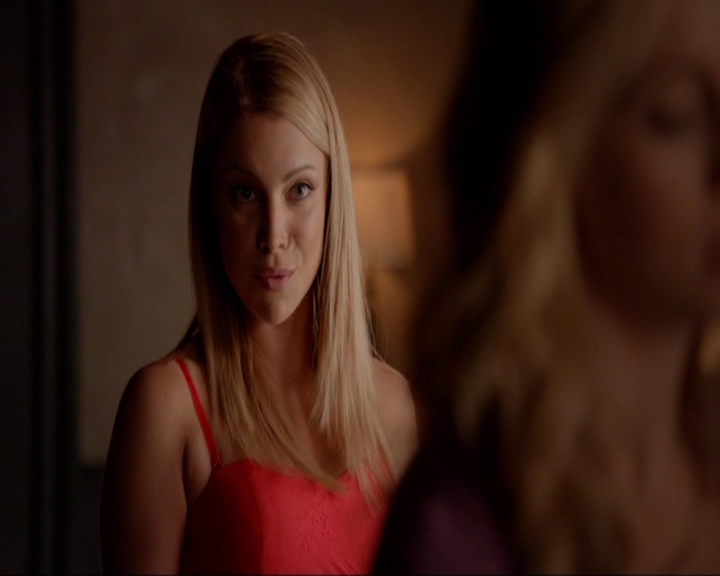 VampireDiariesWorld-dot-nl_7x04ICarryYourHeartWithMe0920.jpg