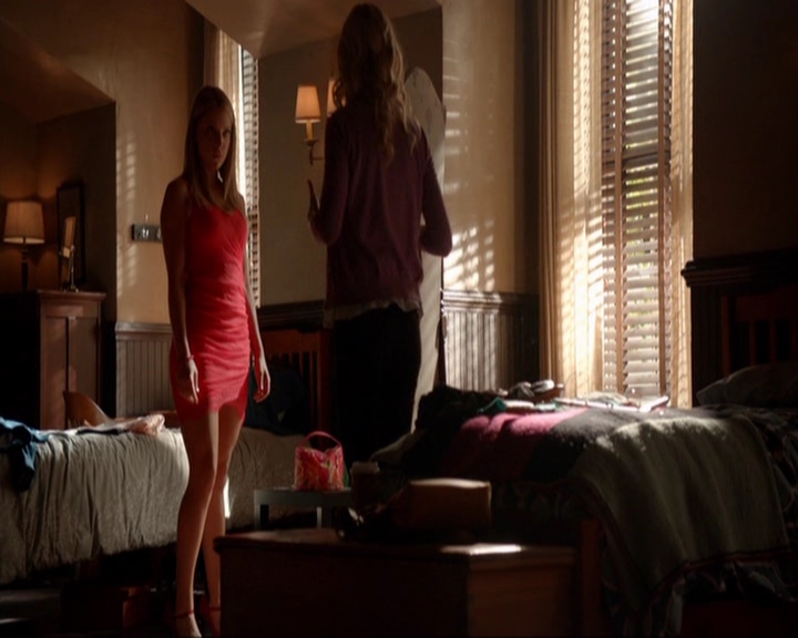 VampireDiariesWorld-dot-nl_7x04ICarryYourHeartWithMe0924.jpg