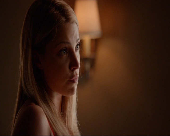 VampireDiariesWorld-dot-nl_7x04ICarryYourHeartWithMe0931.jpg