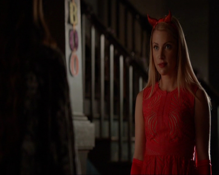 VampireDiariesWorld-dot-nl_7x04ICarryYourHeartWithMe0986.jpg