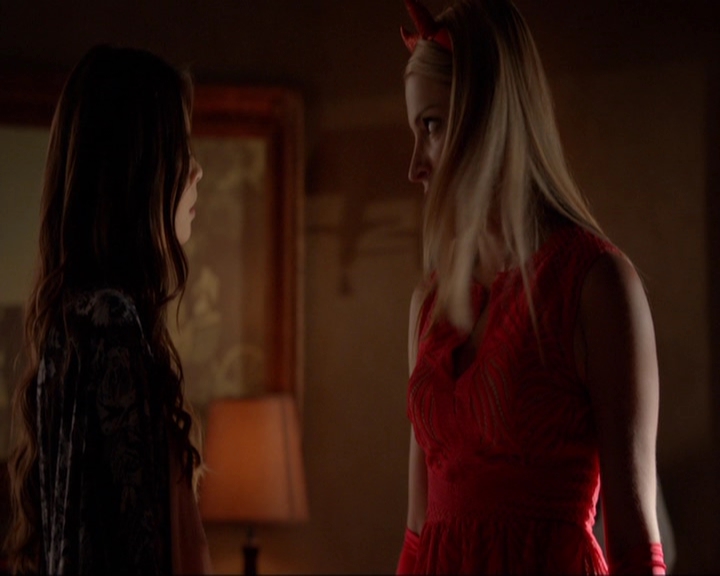 VampireDiariesWorld-dot-nl_7x04ICarryYourHeartWithMe1005.jpg