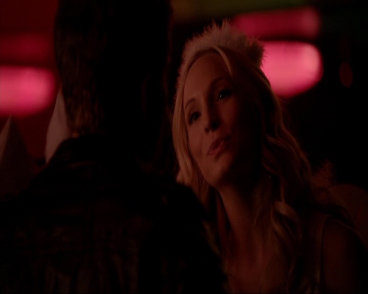 VampireDiariesWorld-dot-nl_7x04ICarryYourHeartWithMe1083.jpg