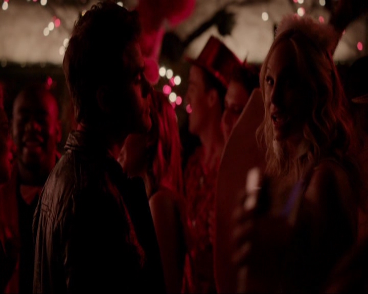 VampireDiariesWorld-dot-nl_7x04ICarryYourHeartWithMe1086.jpg