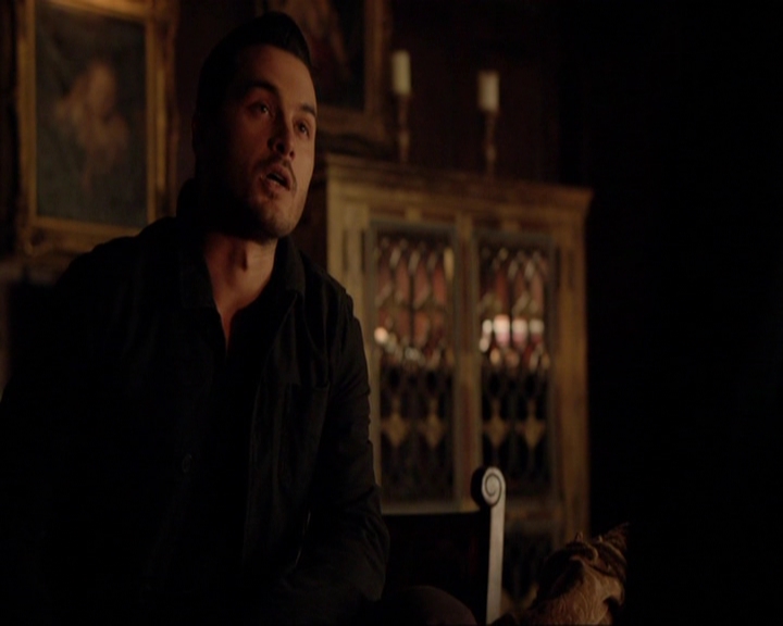 VampireDiariesWorld-dot-nl_7x04ICarryYourHeartWithMe1245.jpg