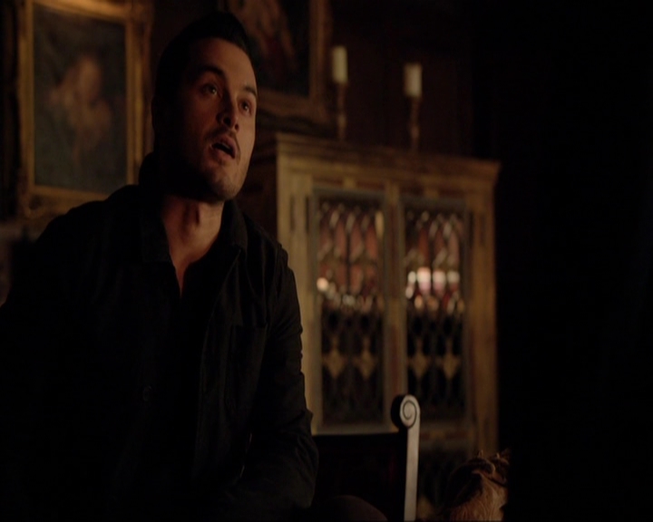 VampireDiariesWorld-dot-nl_7x04ICarryYourHeartWithMe1246.jpg