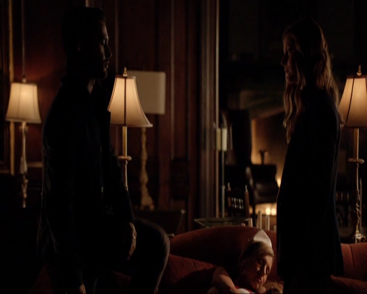 VampireDiariesWorld-dot-nl_7x04ICarryYourHeartWithMe1256.jpg