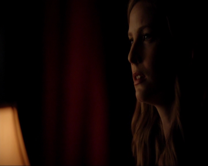 VampireDiariesWorld-dot-nl_7x04ICarryYourHeartWithMe1279.jpg