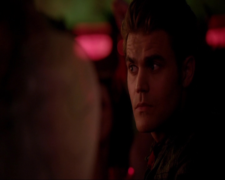 VampireDiariesWorld-dot-nl_7x04ICarryYourHeartWithMe1339.jpg