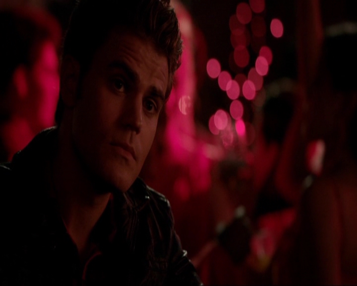 VampireDiariesWorld-dot-nl_7x04ICarryYourHeartWithMe1345.jpg