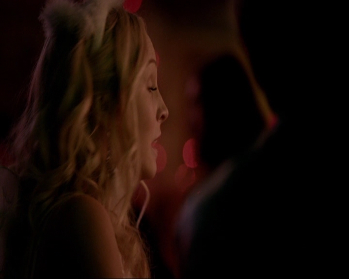 VampireDiariesWorld-dot-nl_7x04ICarryYourHeartWithMe1362.jpg