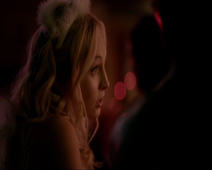 VampireDiariesWorld-dot-nl_7x04ICarryYourHeartWithMe1364.jpg