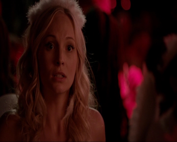 VampireDiariesWorld-dot-nl_7x04ICarryYourHeartWithMe1374.jpg