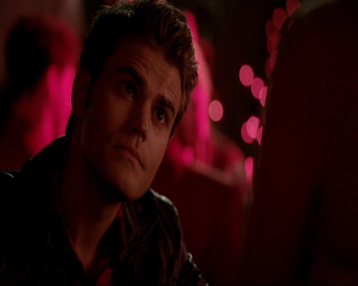 VampireDiariesWorld-dot-nl_7x04ICarryYourHeartWithMe1396.jpg