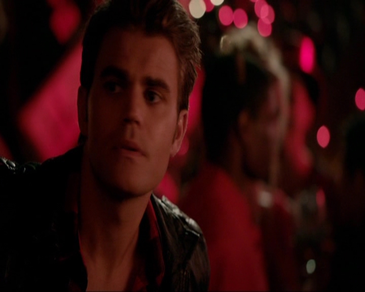 VampireDiariesWorld-dot-nl_7x04ICarryYourHeartWithMe1409.jpg