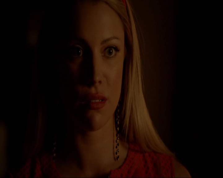 VampireDiariesWorld-dot-nl_7x04ICarryYourHeartWithMe1428.jpg