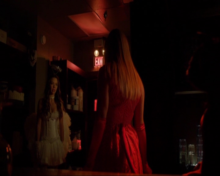 VampireDiariesWorld-dot-nl_7x04ICarryYourHeartWithMe1446.jpg