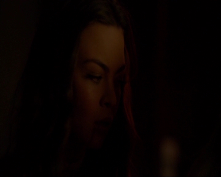 VampireDiariesWorld-dot-nl_7x04ICarryYourHeartWithMe1480.jpg