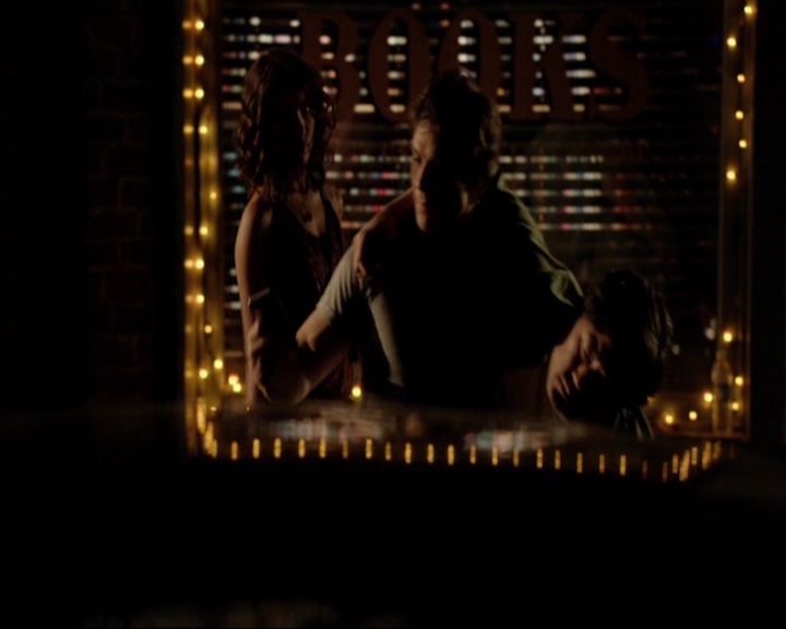 VampireDiariesWorld-dot-nl_7x04ICarryYourHeartWithMe1531.jpg