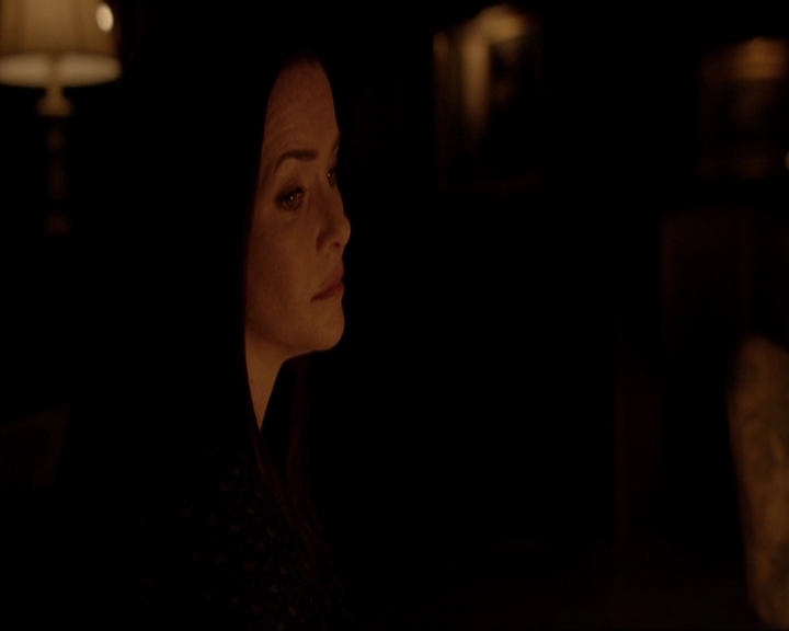 VampireDiariesWorld-dot-nl_7x04ICarryYourHeartWithMe1571.jpg