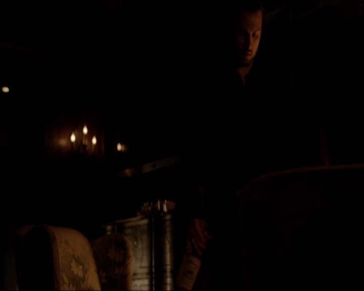 VampireDiariesWorld-dot-nl_7x04ICarryYourHeartWithMe1578.jpg