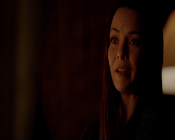 VampireDiariesWorld-dot-nl_7x04ICarryYourHeartWithMe1601.jpg