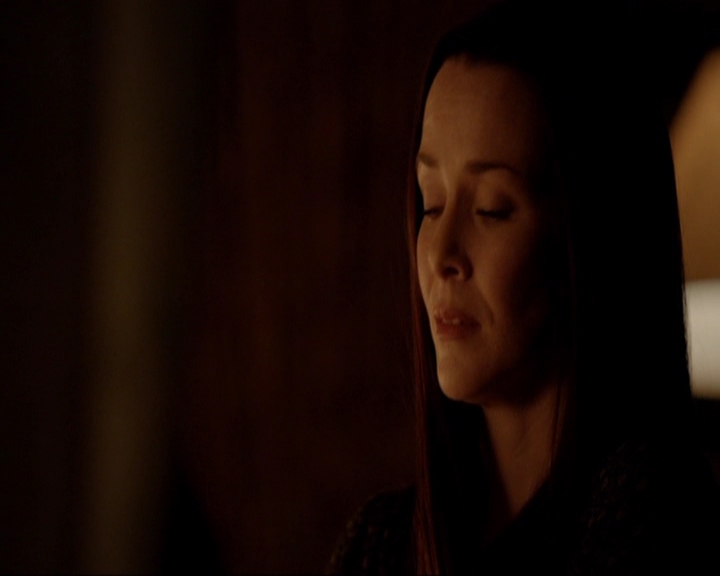 VampireDiariesWorld-dot-nl_7x04ICarryYourHeartWithMe1616.jpg