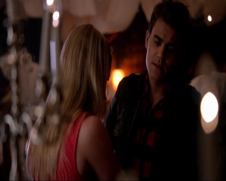 VampireDiariesWorld-dot-nl_7x04ICarryYourHeartWithMe1674.jpg