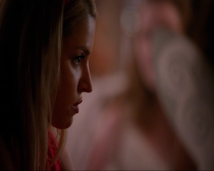 VampireDiariesWorld-dot-nl_7x04ICarryYourHeartWithMe1688.jpg