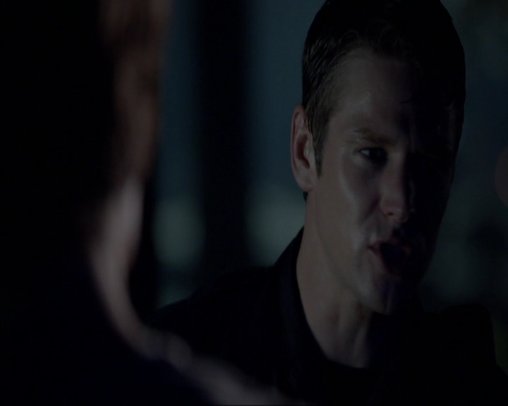 VampireDiariesWorld-dot-nl_7x04ICarryYourHeartWithMe1800.jpg