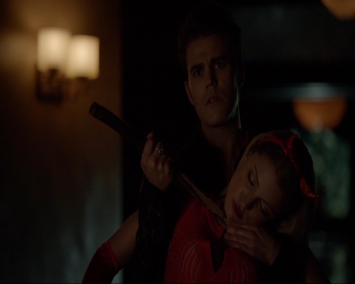 VampireDiariesWorld-dot-nl_7x04ICarryYourHeartWithMe1831.jpg