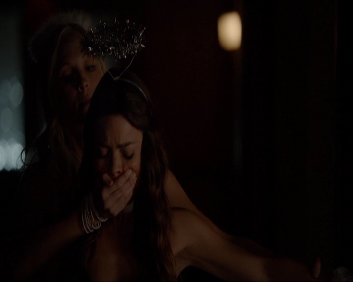 VampireDiariesWorld-dot-nl_7x04ICarryYourHeartWithMe1844.jpg