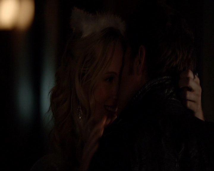 VampireDiariesWorld-dot-nl_7x04ICarryYourHeartWithMe1874.jpg