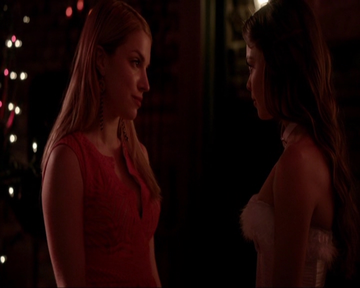 VampireDiariesWorld-dot-nl_7x04ICarryYourHeartWithMe1982.jpg