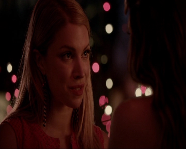 VampireDiariesWorld-dot-nl_7x04ICarryYourHeartWithMe2003.jpg