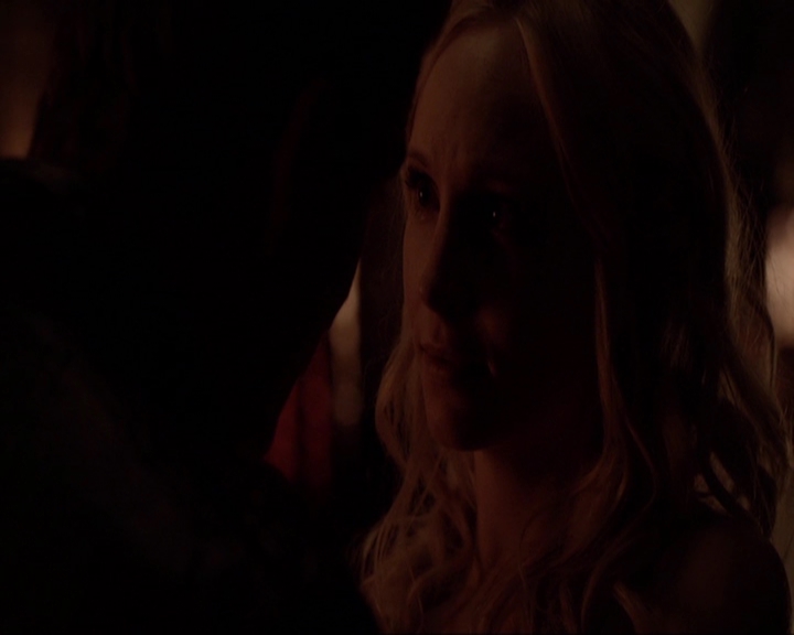 VampireDiariesWorld-dot-nl_7x04ICarryYourHeartWithMe2068.jpg