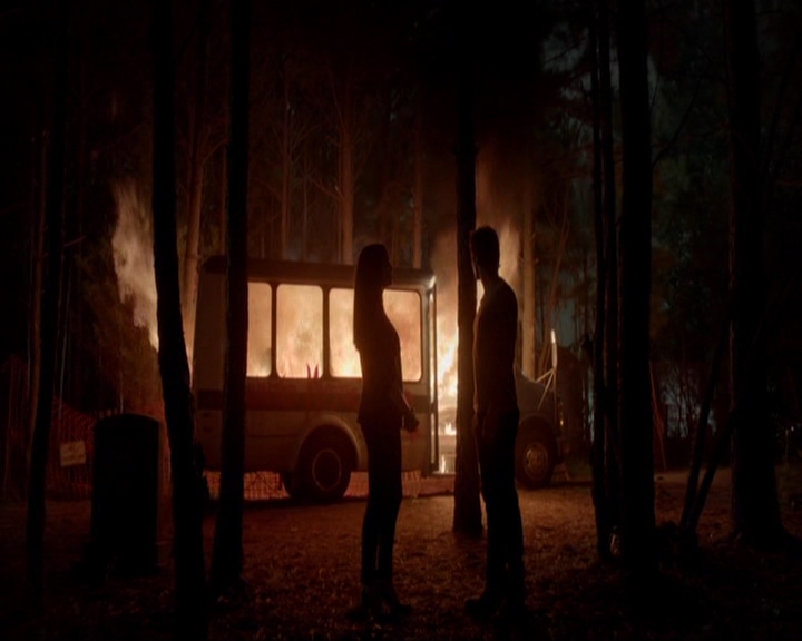 VampireDiariesWorld-dot-nl_7x04ICarryYourHeartWithMe2176.jpg