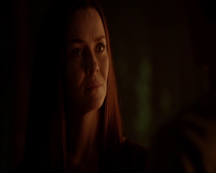 VampireDiariesWorld-dot-nl_7x04ICarryYourHeartWithMe2193.jpg