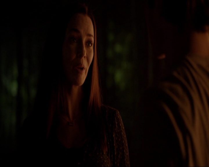 VampireDiariesWorld-dot-nl_7x04ICarryYourHeartWithMe2210.jpg